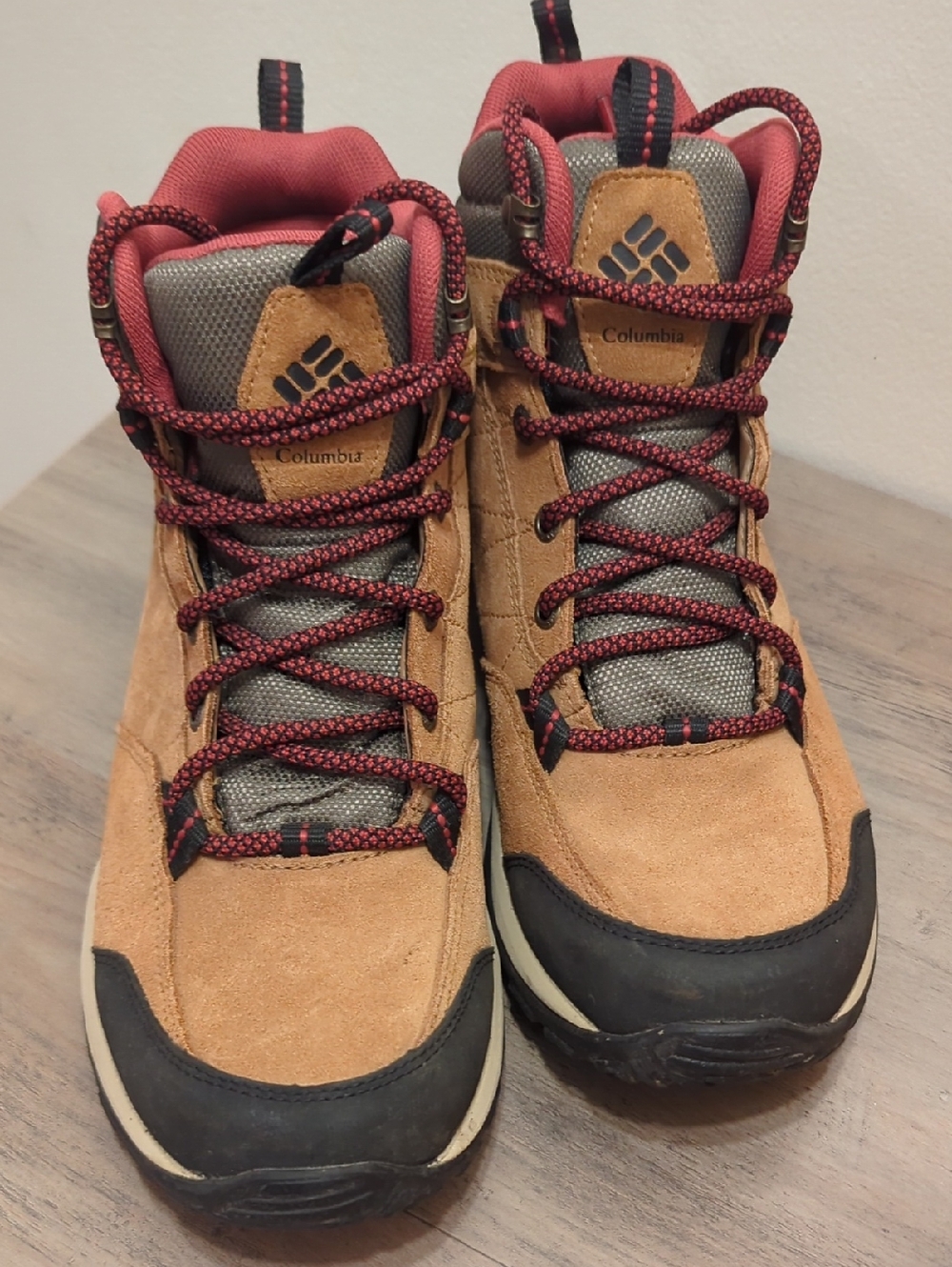 Columbia Brown Suede Hiking Boots with Red Accents